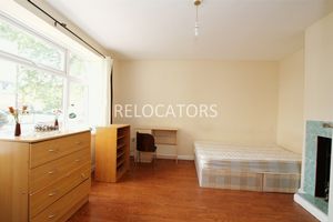 Bedroom 4- click for photo gallery